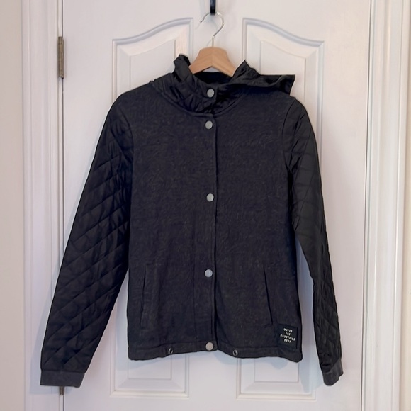 Roxy | Mystic Fall Fleece Lined Lightweight Jacket | Medium, Hood, Snaps, Zipper - Picture 4 of 12